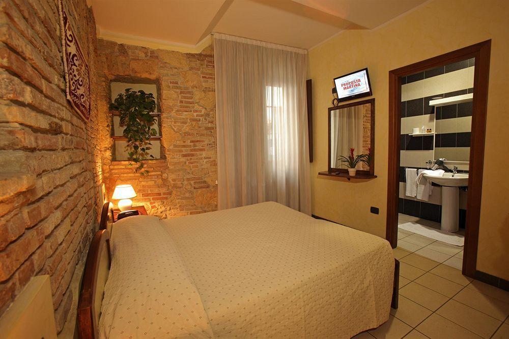 Arcobaleno Rooms Cagliari Extérieur photo
