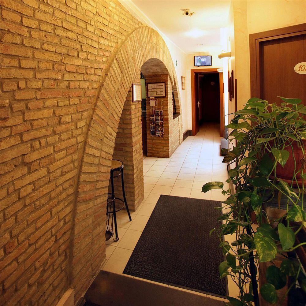 Arcobaleno Rooms Cagliari Extérieur photo