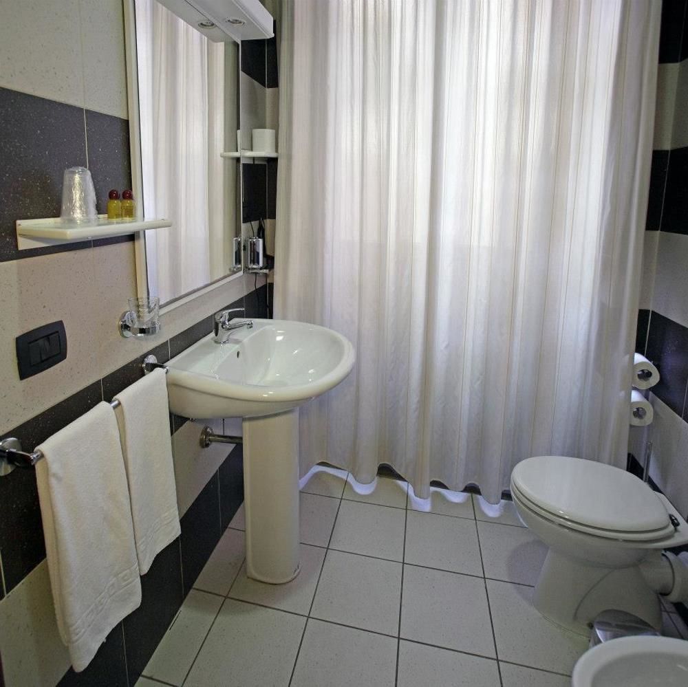 Arcobaleno Rooms Cagliari Extérieur photo
